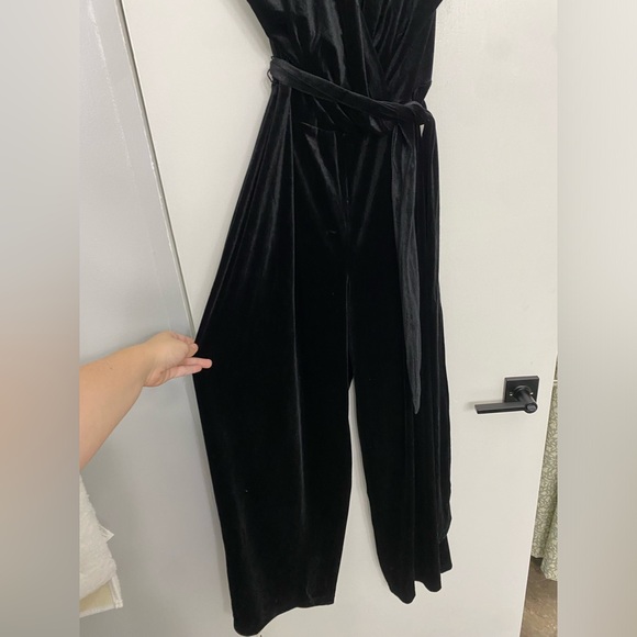 NWOT Nine West Halter Jumpsuit - Picture 8 of 9
